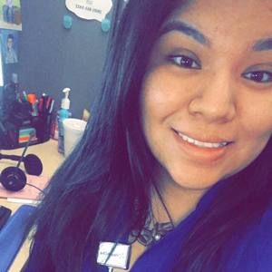 Meet your Posher, Leslie